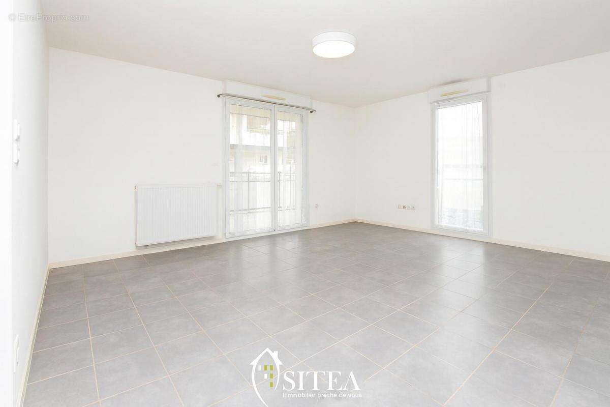Appartement à COLOMIERS