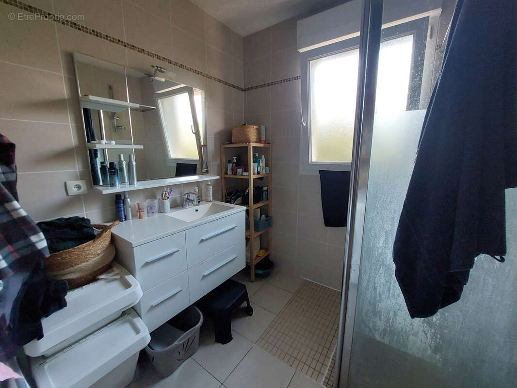 Appartement à MESSEIN