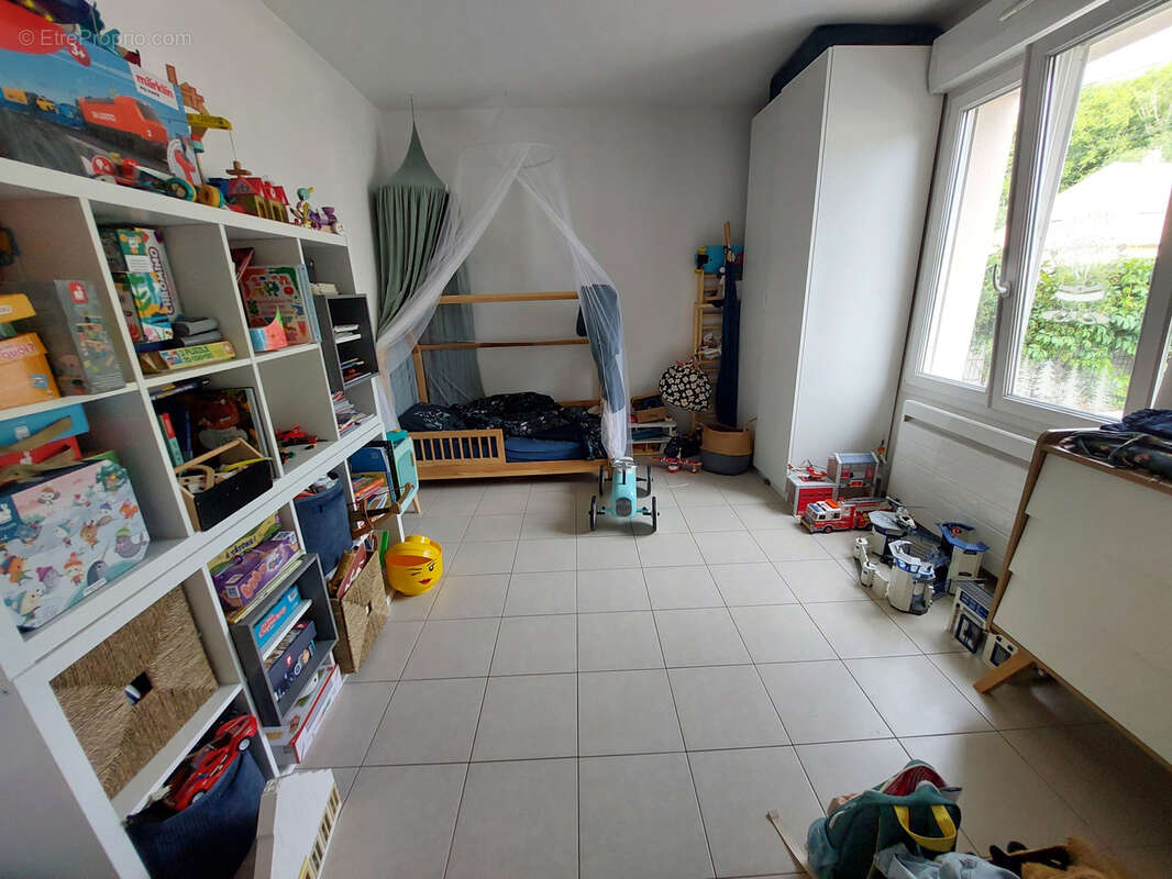 Appartement à MESSEIN