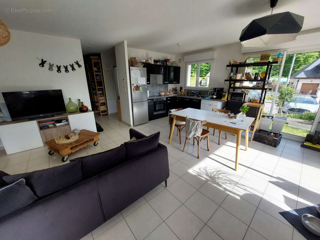 Appartement à MESSEIN