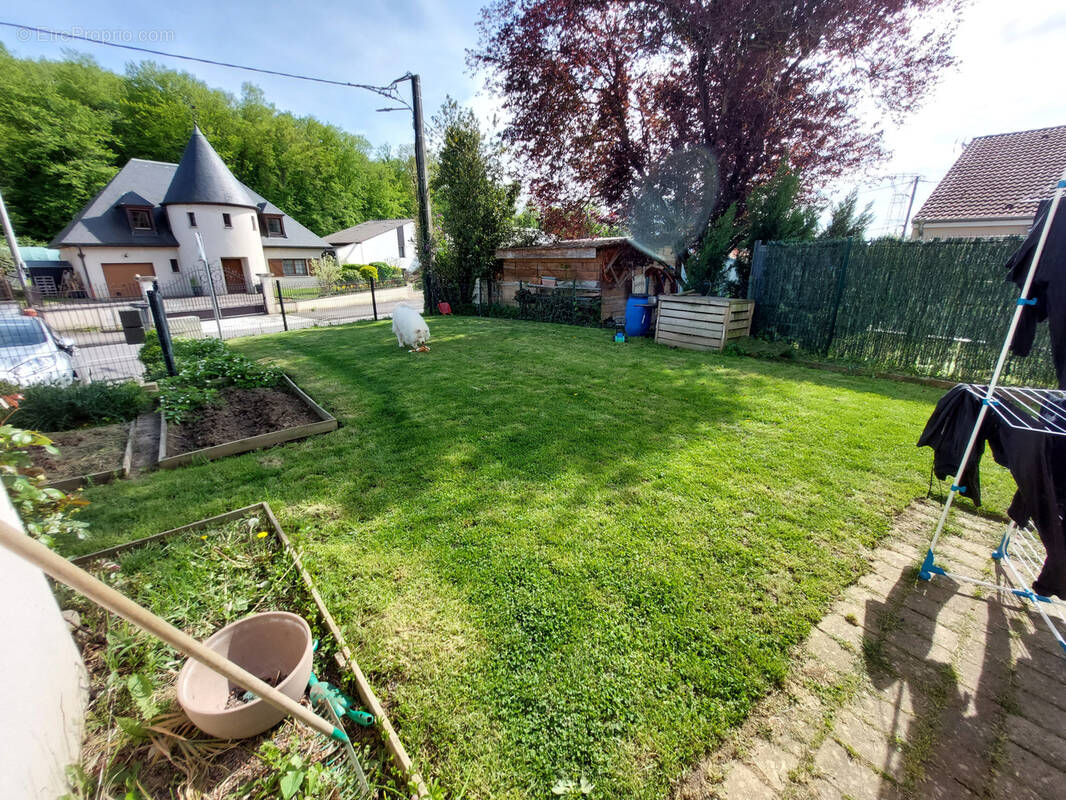 Appartement à MESSEIN