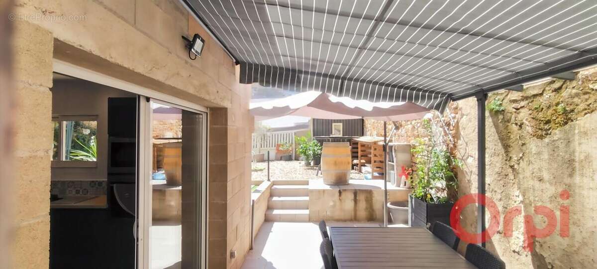 Maison à SAINT-CHINIAN