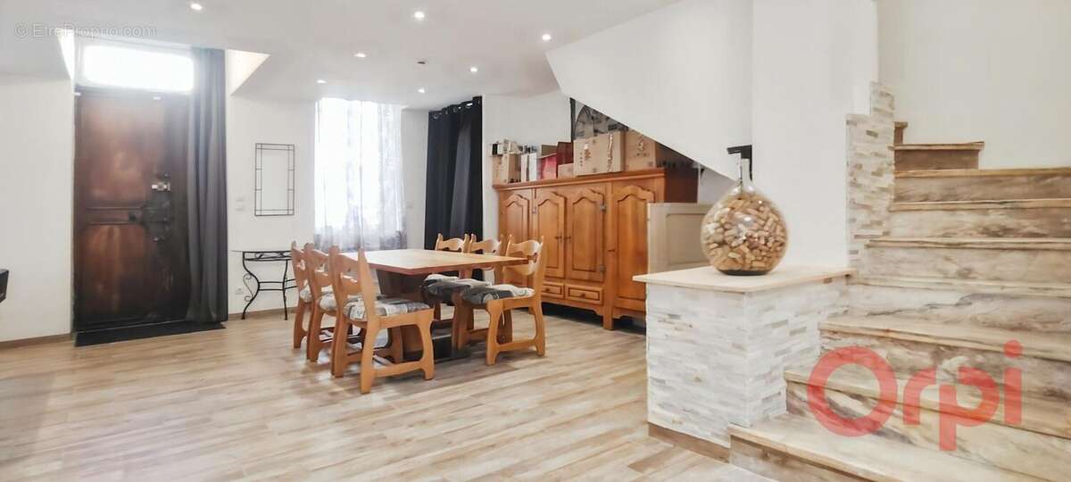 Maison à SAINT-CHINIAN