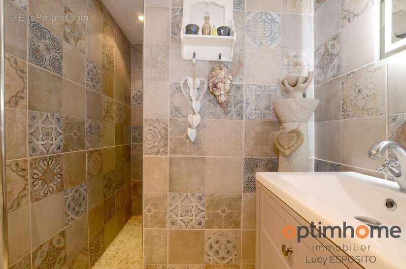 Maison à NANTEUIL-EN-VALLEE