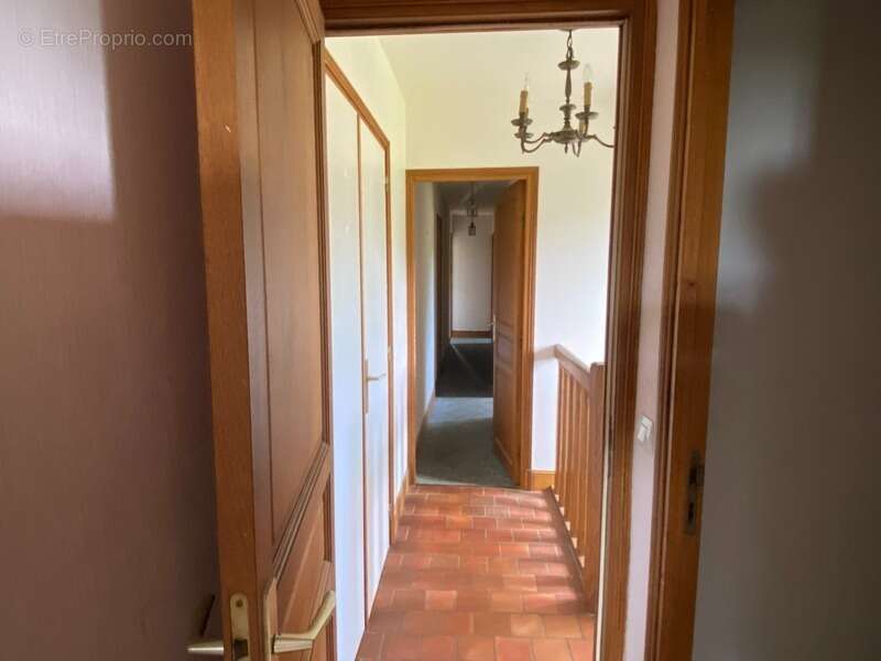 Maison à SAINT-ETIENNE-LA-THILLAYE