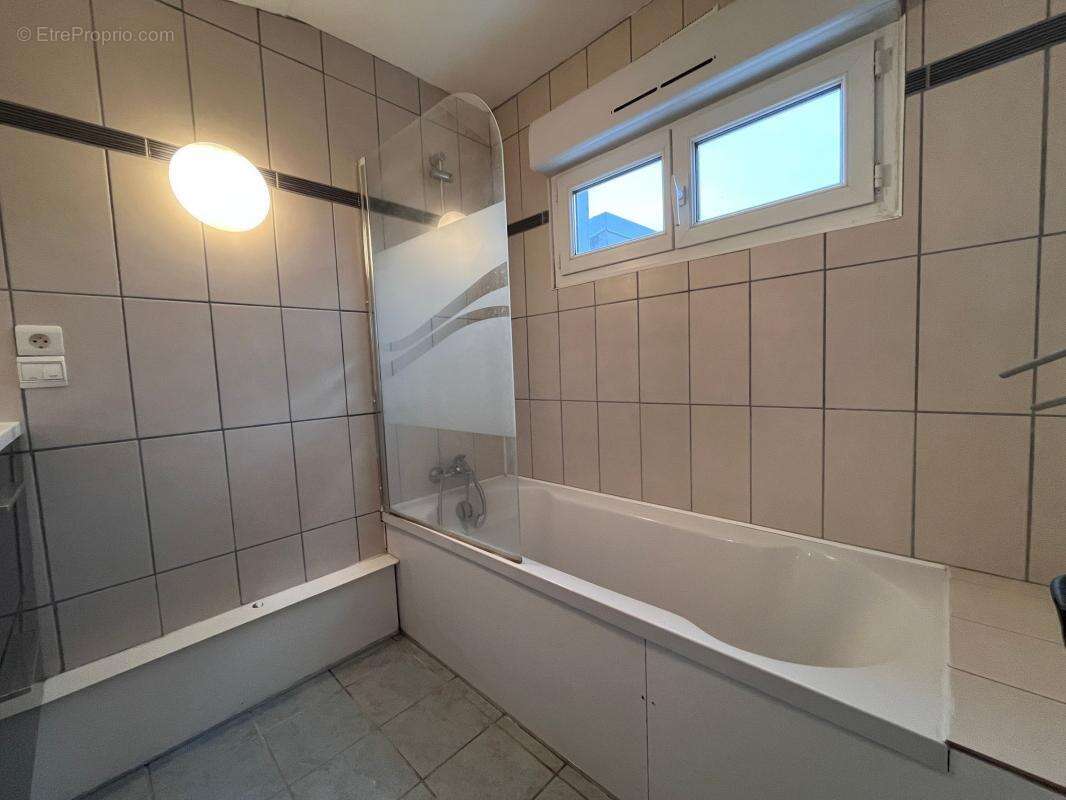 Maison à SAINT-DENIS-EN-VAL