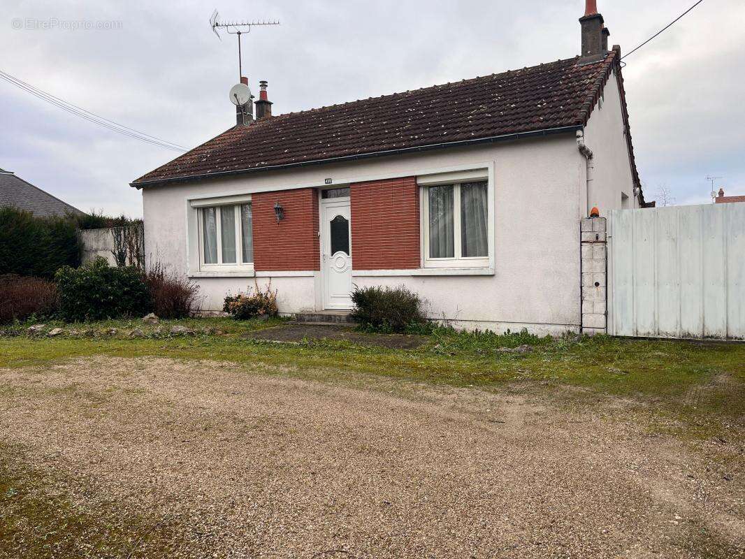 Maison à SAINT-DENIS-EN-VAL