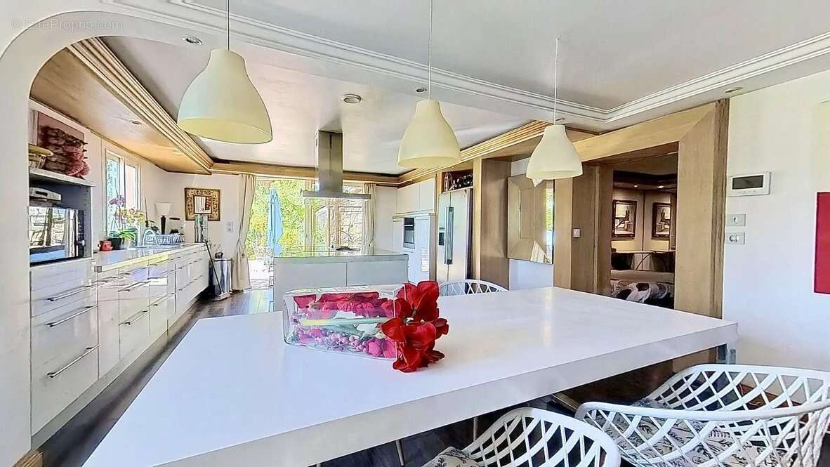 Appartement à LA GAUDE