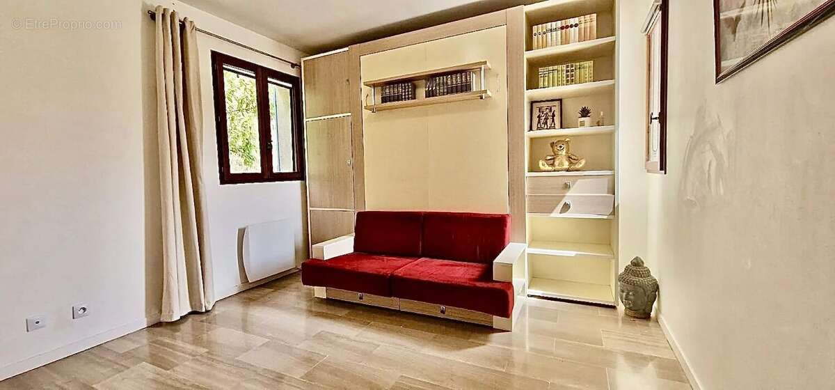 Appartement à LA GAUDE