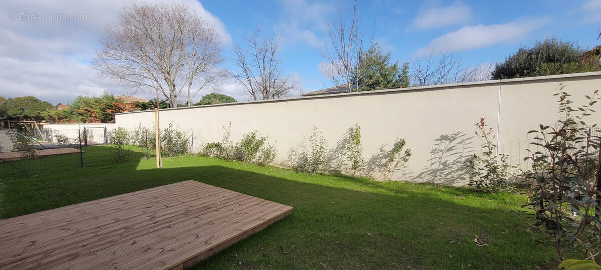 Maison à L&#039;ISLE-JOURDAIN