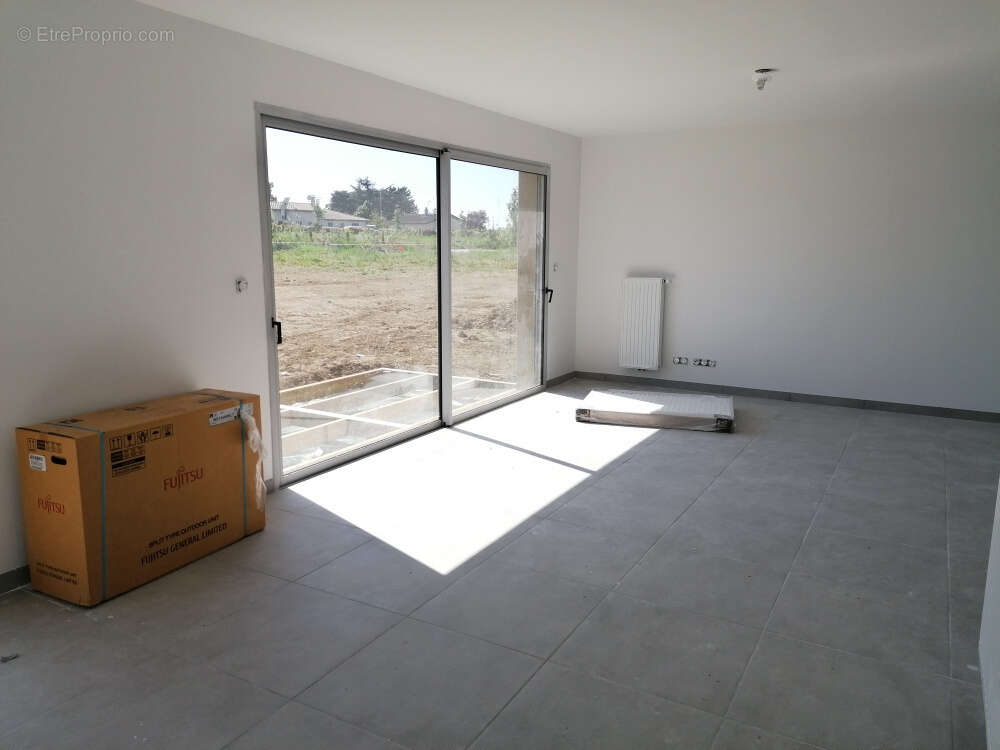 Maison à L&#039;ISLE-JOURDAIN