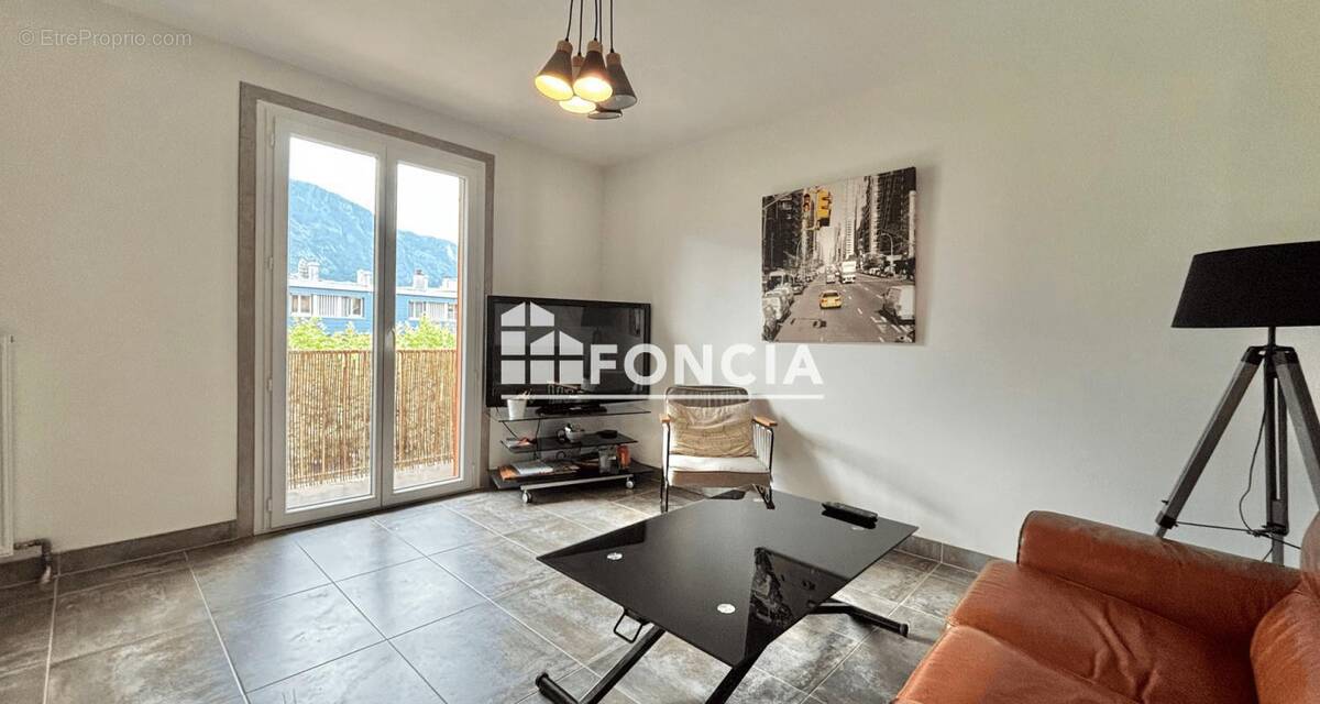 Appartement à BONNEVILLE