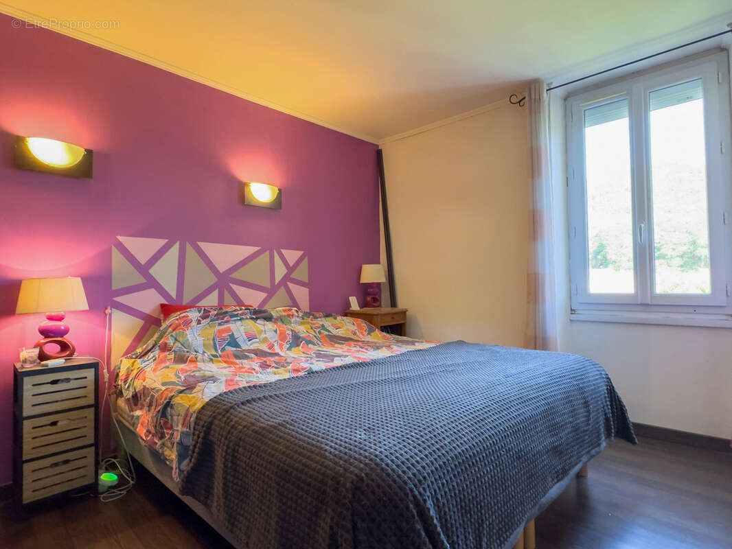 Maison à LA VOULTE-SUR-RHONE