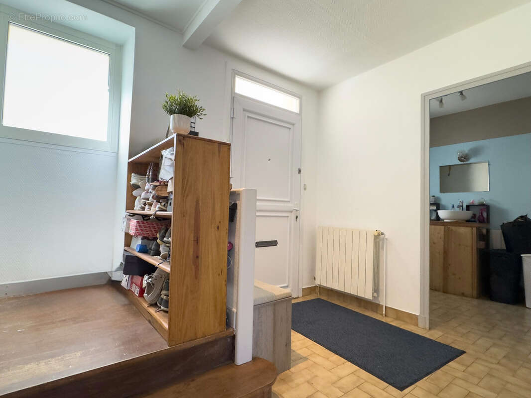 Maison à LA VOULTE-SUR-RHONE