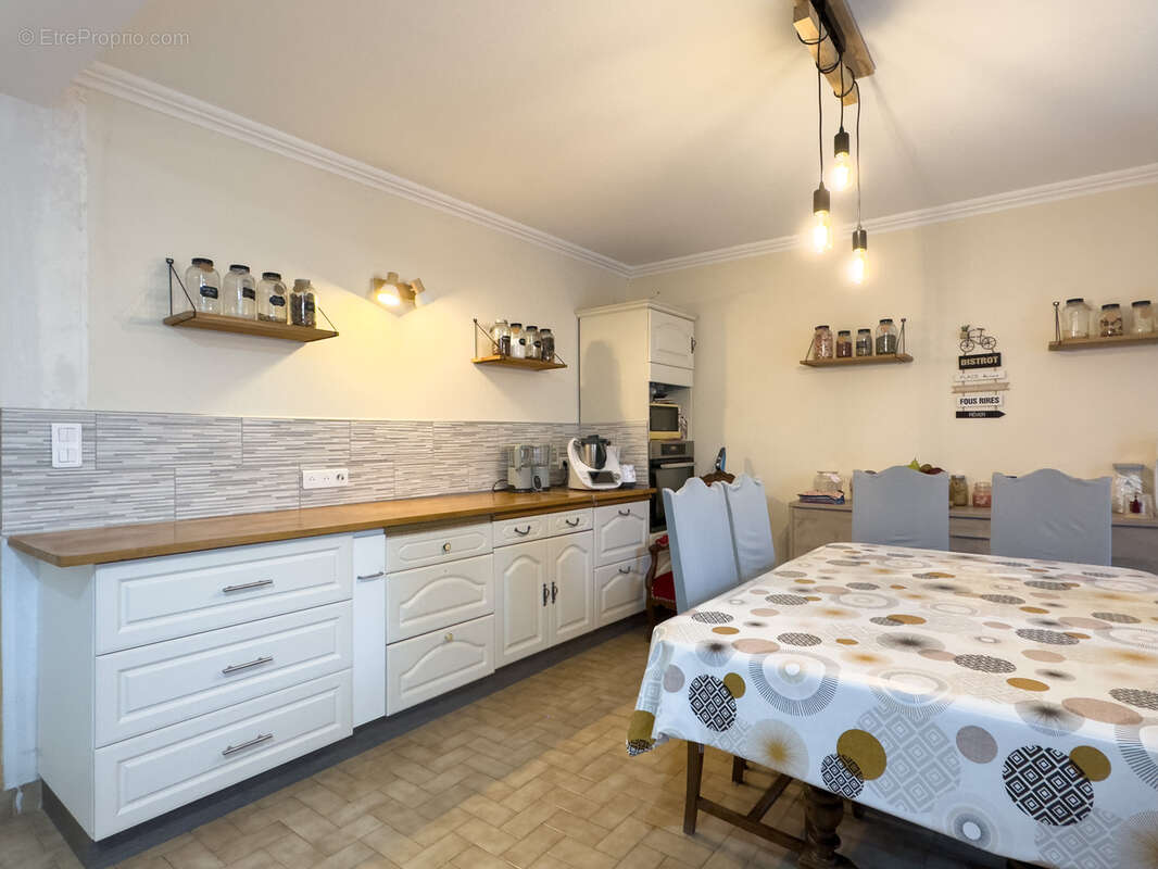 Maison à LA VOULTE-SUR-RHONE