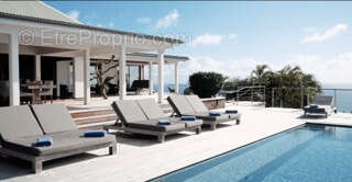 Maison à CAPESTERRE-BELLE-EAU