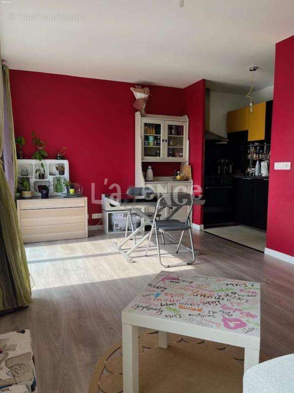 Appartement à CLAYE-SOUILLY