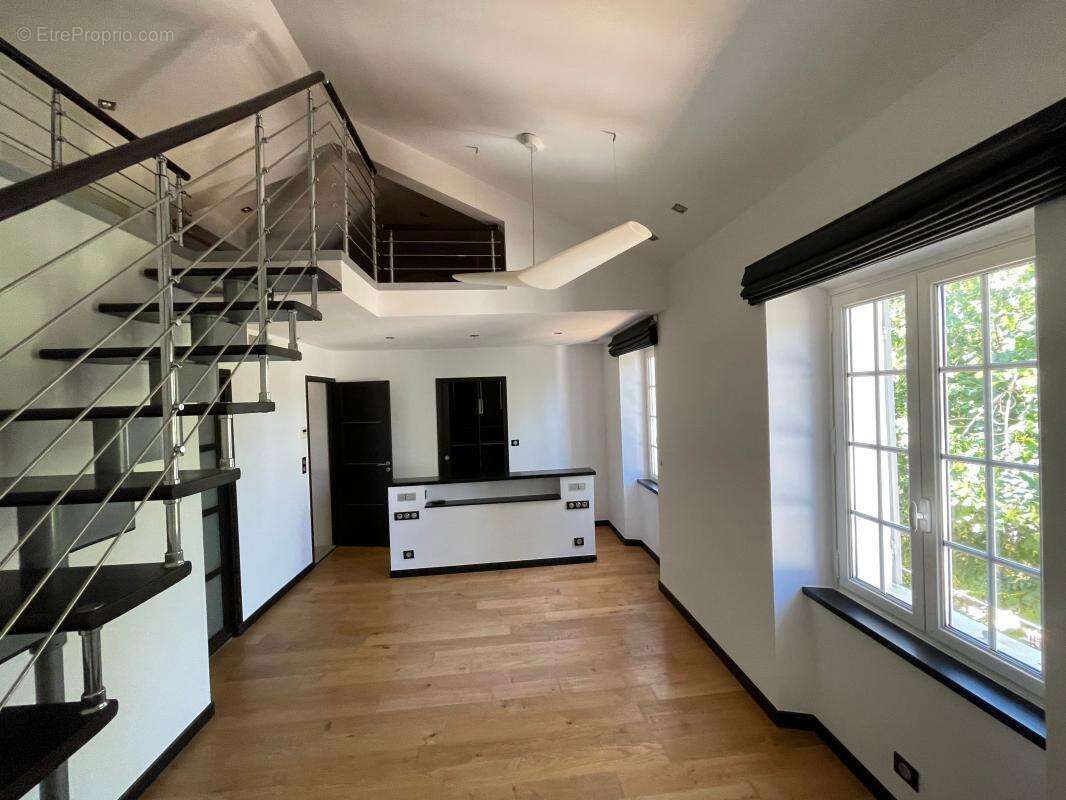 Maison à SIX-FOURS-LES-PLAGES