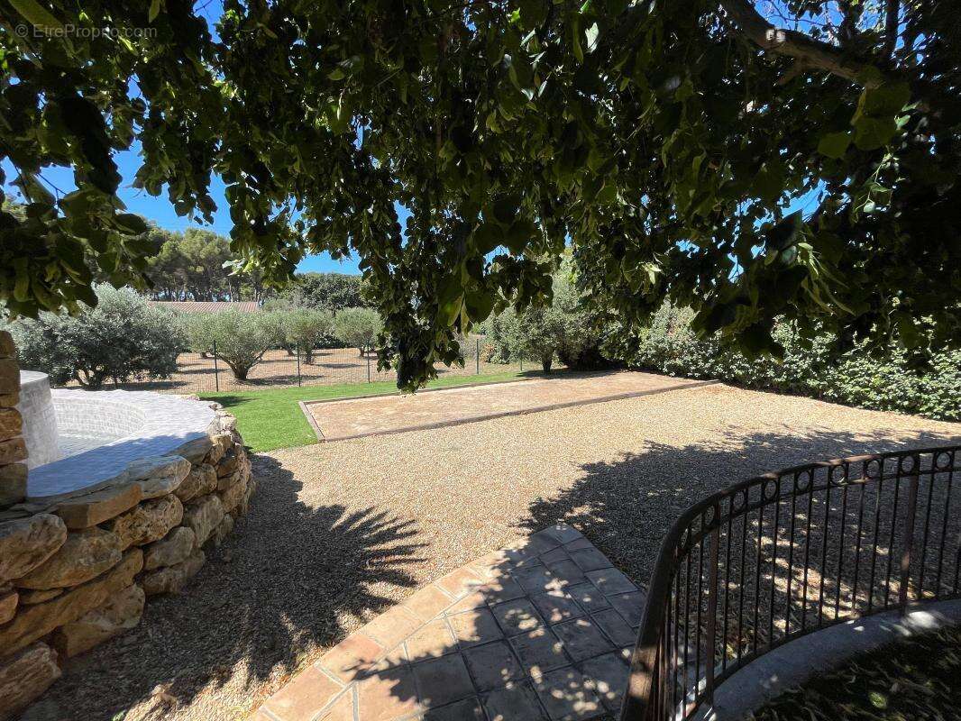 Maison à SIX-FOURS-LES-PLAGES