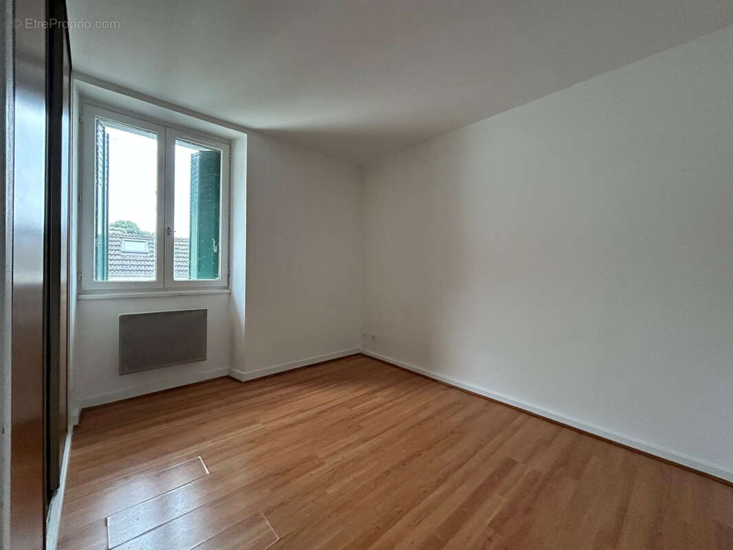 Appartement à ARPAJON