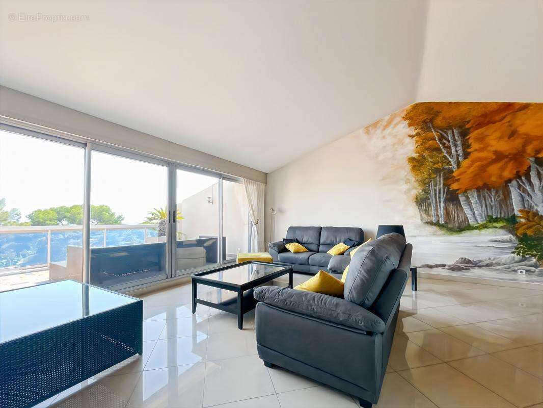 Appartement à SAINT-RAPHAEL