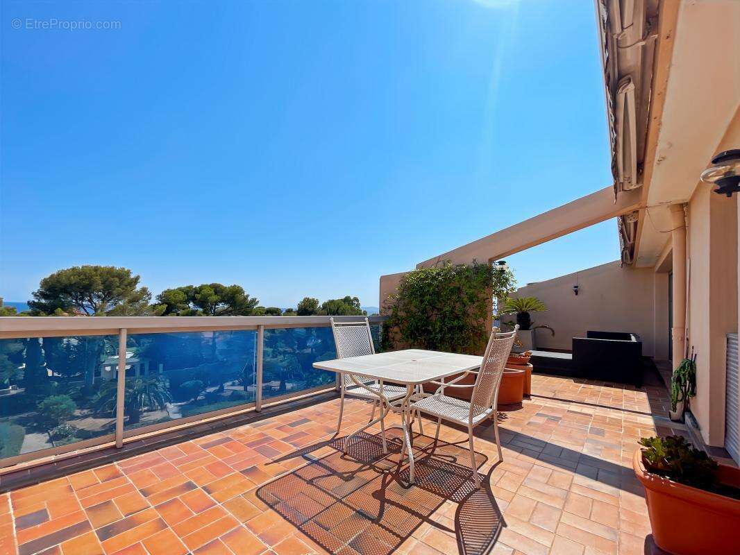 Appartement à SAINT-RAPHAEL