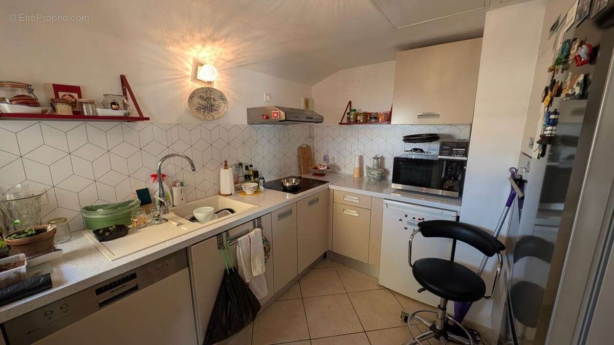 Appartement à SIX-FOURS-LES-PLAGES