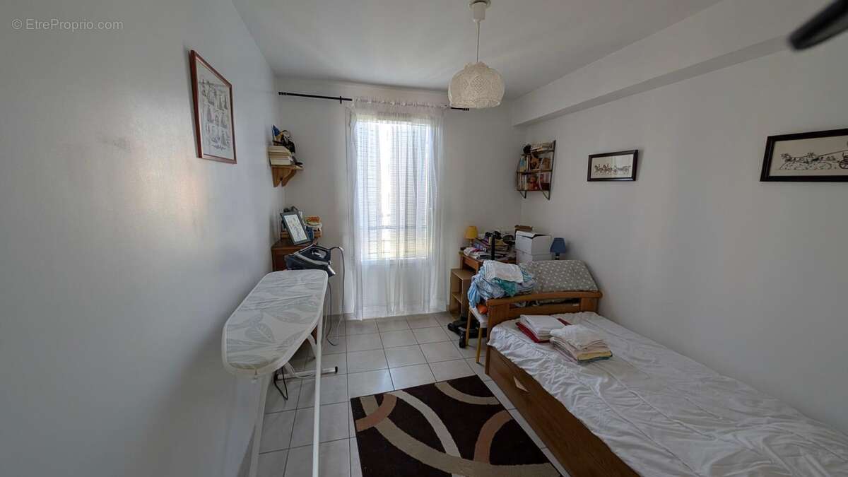 Appartement à SIX-FOURS-LES-PLAGES