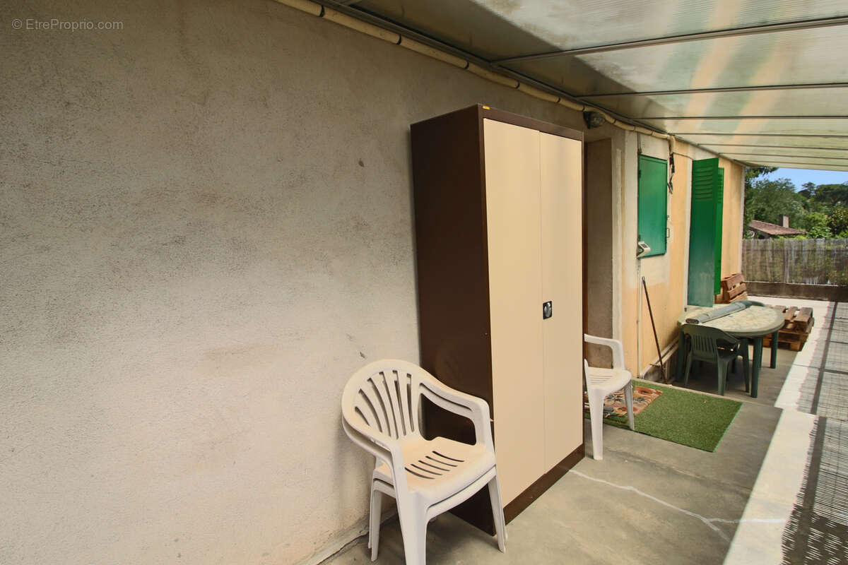 Maison à PUY-L&#039;EVEQUE