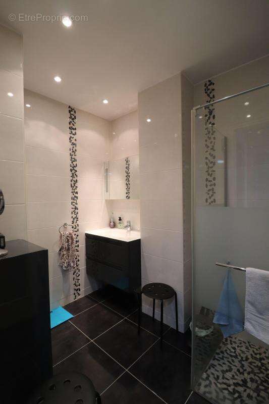 Maison à VIRY-CHATILLON