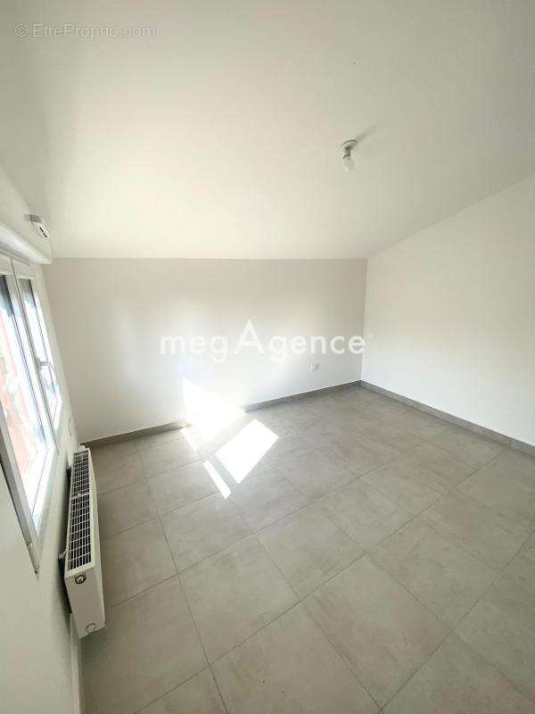 Appartement à BEAUVAL