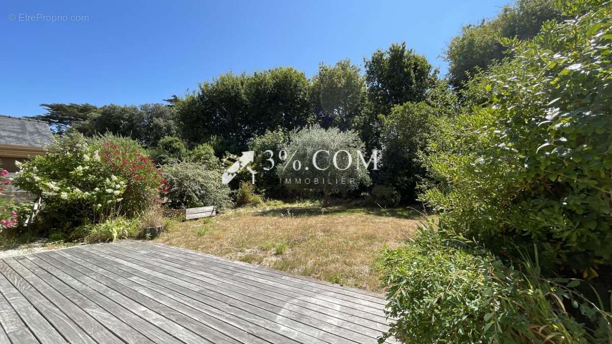 Maison à LARMOR-BADEN