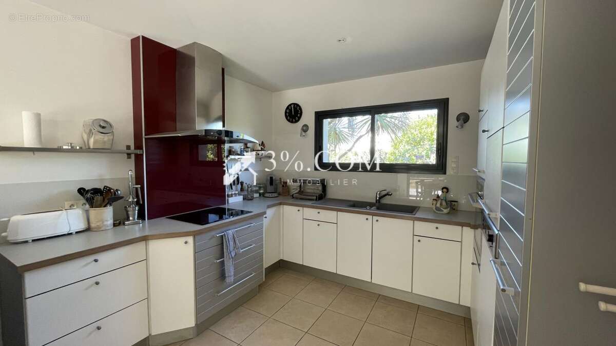 Maison à LARMOR-BADEN