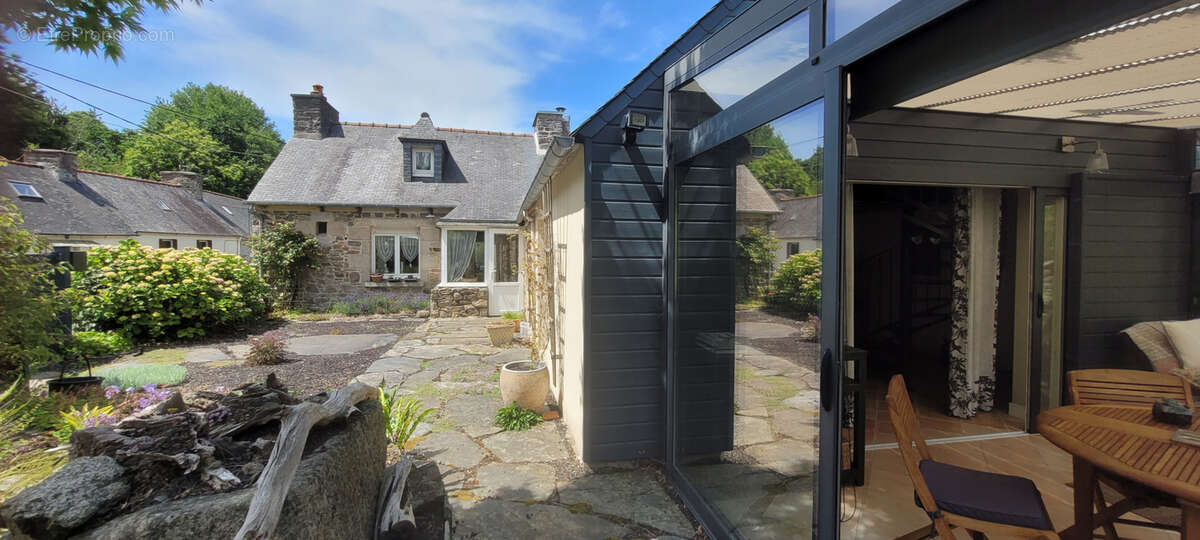 Maison à QUEMPER-GUEZENNEC