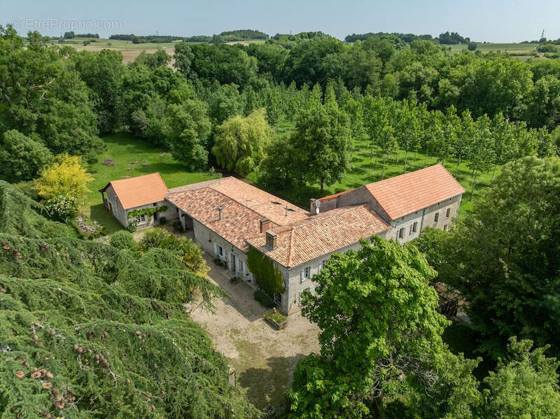 Maison à ORIGNOLLES