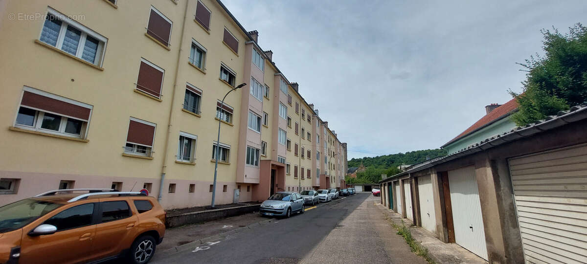 Appartement à JOEUF