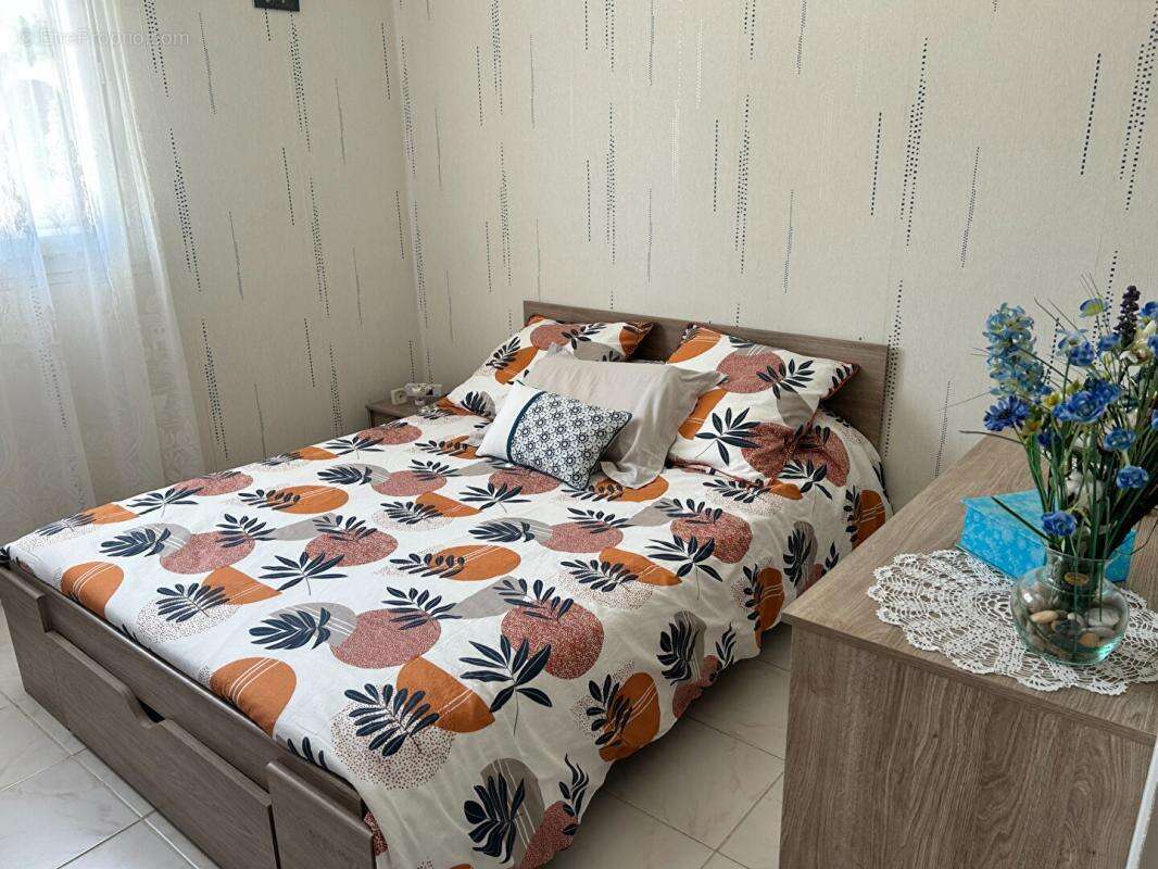 Maison à SAINT-GENES-DE-FRONSAC