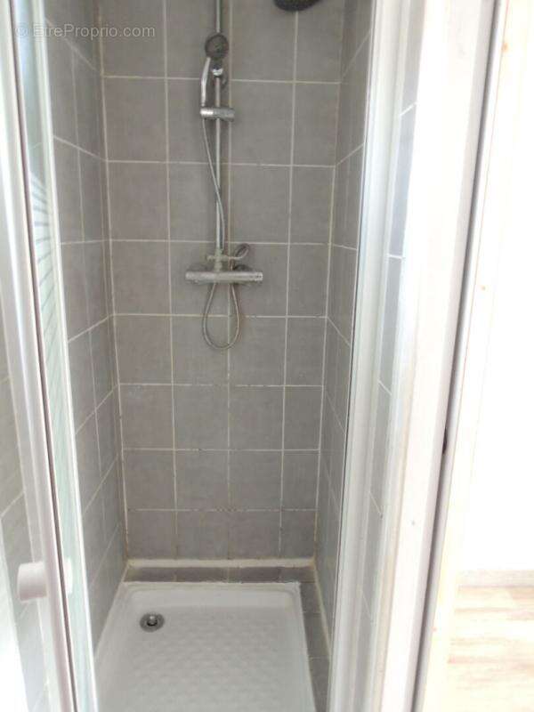 Appartement à CONDE-SUR-VESGRE