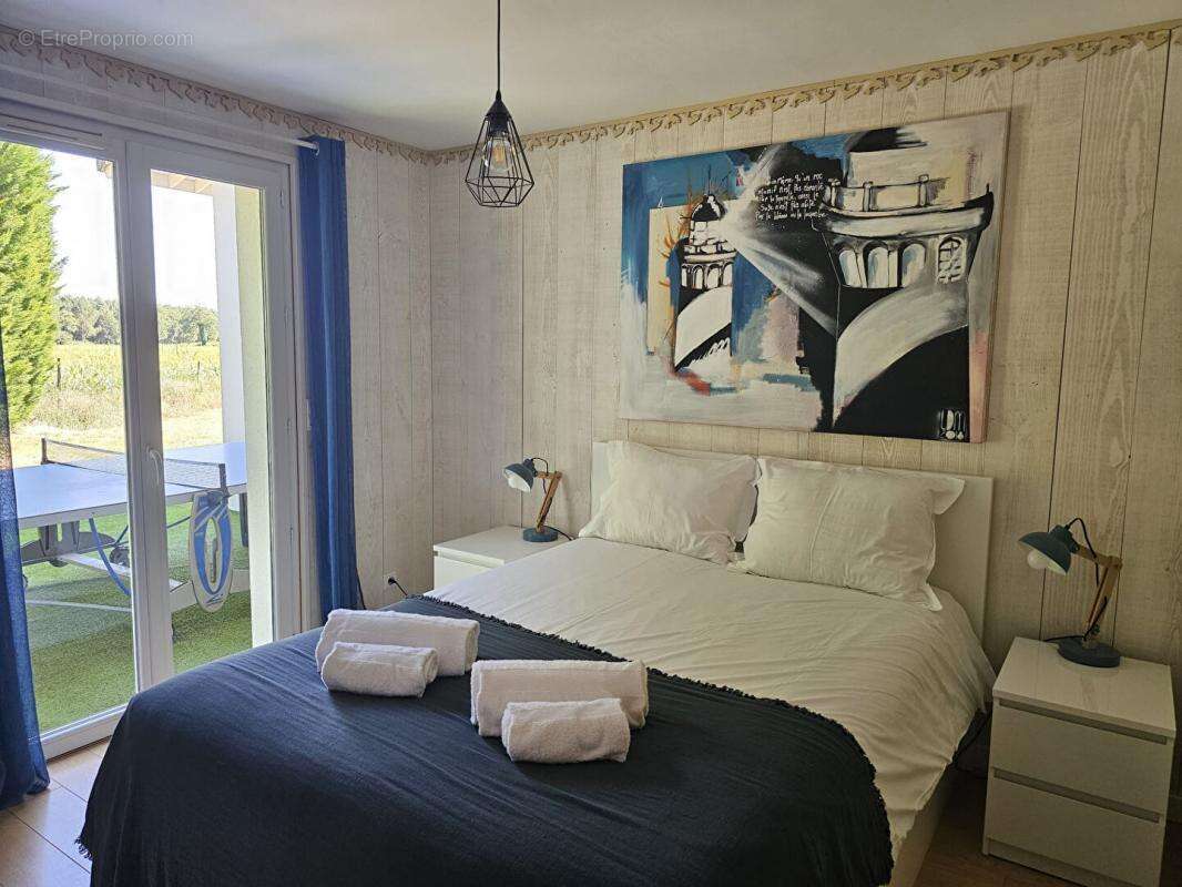 Maison à SAINT-JULIEN-EN-BORN