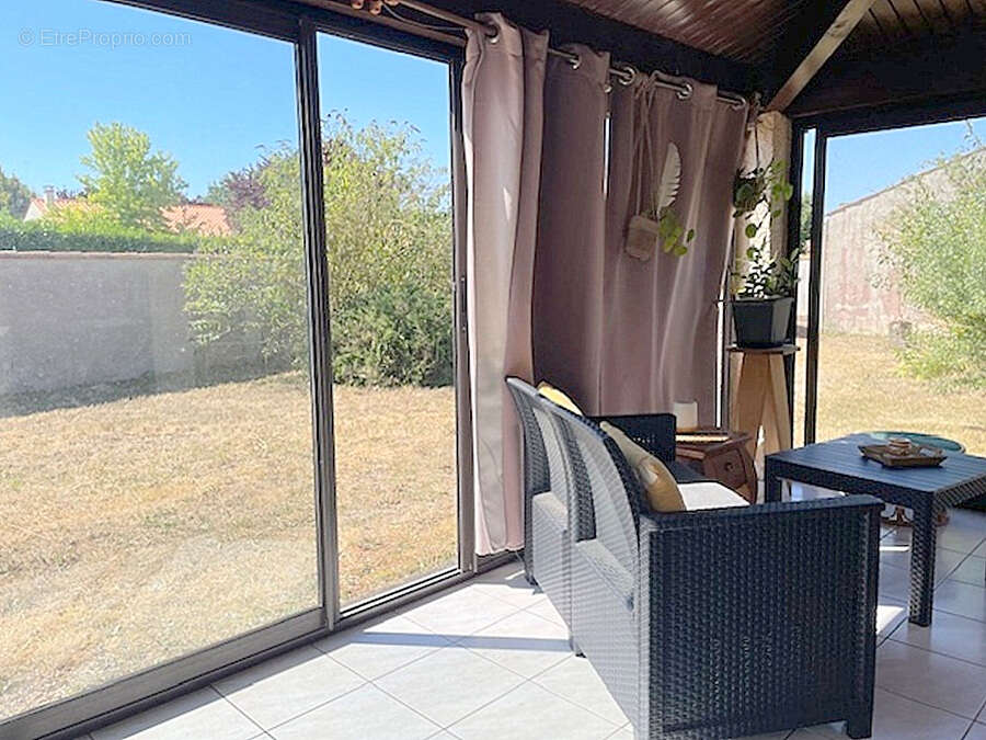 Maison à SAINT-SAUVEUR-D&#039;AUNIS