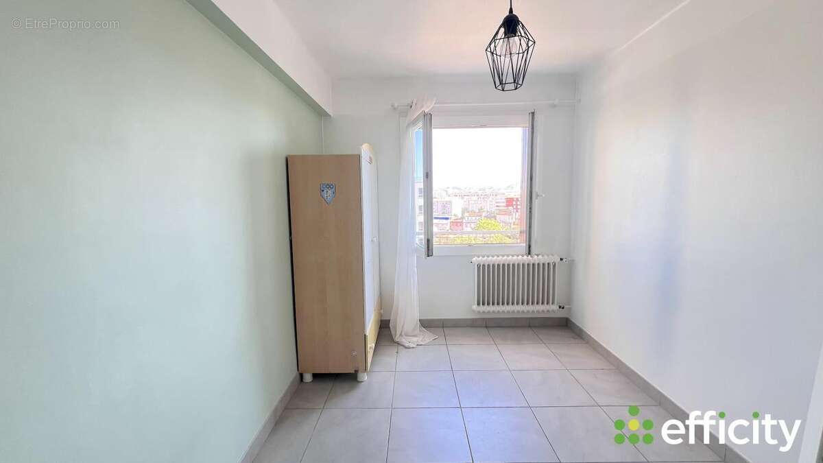 Appartement à MARSEILLE-10E