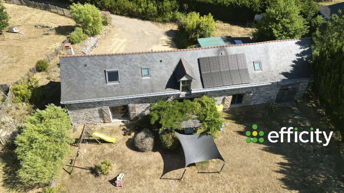 Maison à LE LOUROUX-BECONNAIS