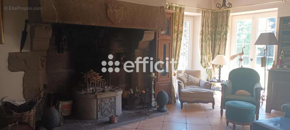 Maison à DOL-DE-BRETAGNE