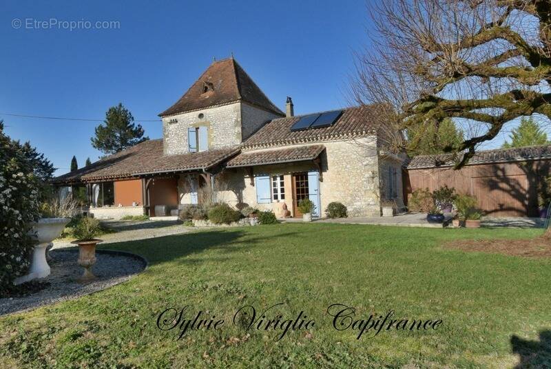 Maison à BEAUMONT-DU-PERIGORD