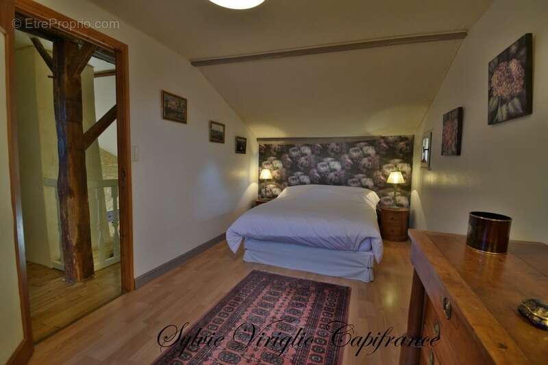 Maison à BEAUMONT-DU-PERIGORD