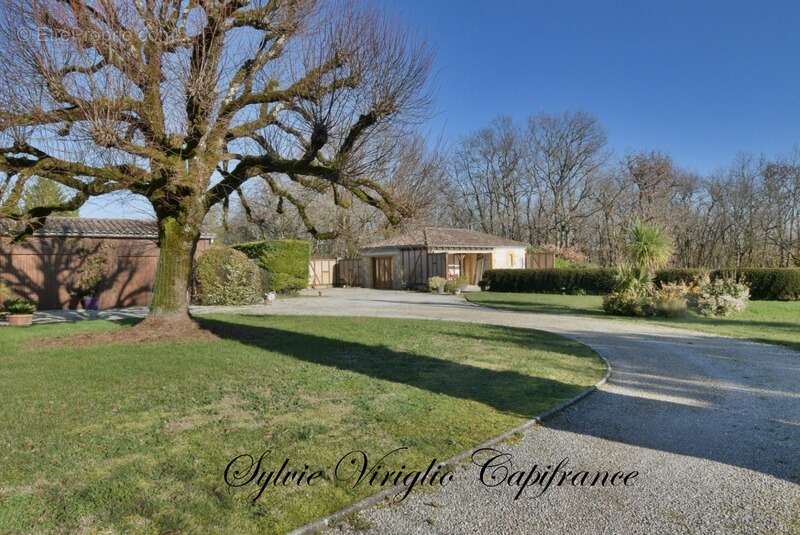 Maison à BEAUMONT-DU-PERIGORD