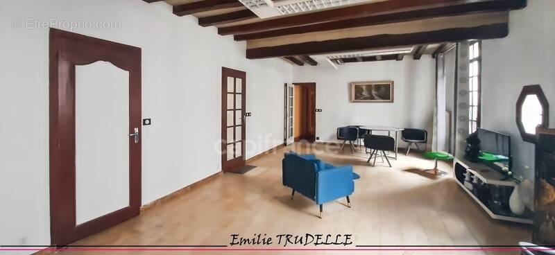 Maison à SAINT-CALAIS