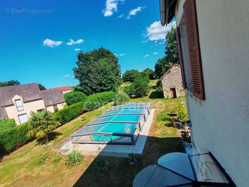 Maison à ENTRAINS-SUR-NOHAIN