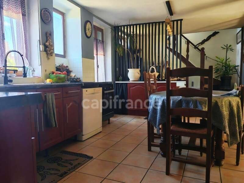 Maison à ENTRAINS-SUR-NOHAIN