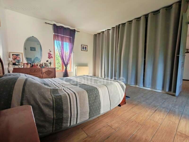 Maison à ENTRAINS-SUR-NOHAIN